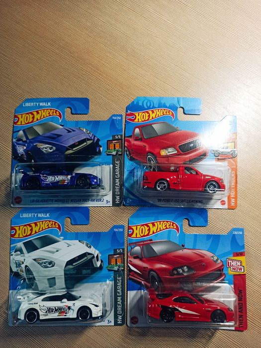 Hot wheels audi rs2, volvo, mercedes 560 sec, gtr35, supra, ford f-150