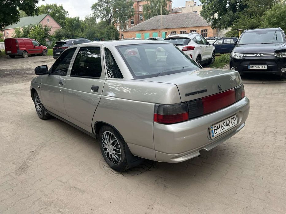 Продам машину Ваз 2110