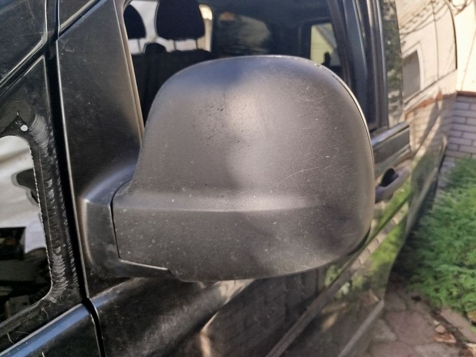 Фара фонарь стоп дзеркало vito 639