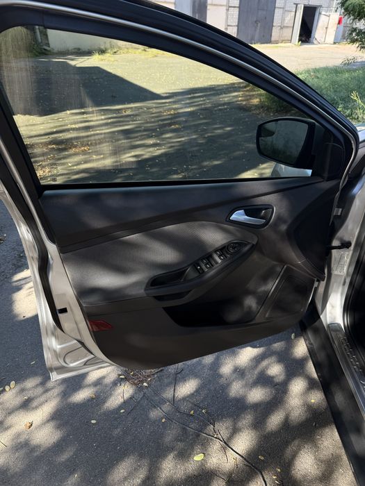 Ford Focus 2,0 бензин Автомат