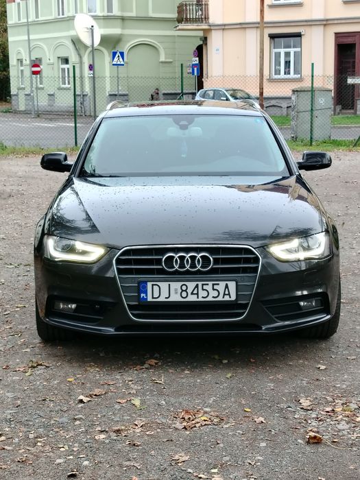 Sprzedam Audi A4 b8 2012 2.0TDI