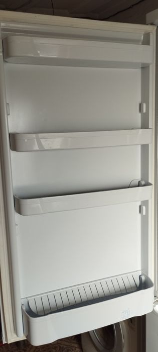 Холодильник idesit