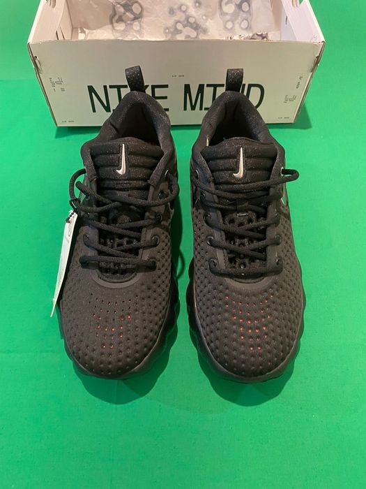 Nike Mind 002 "42"489531908807075840