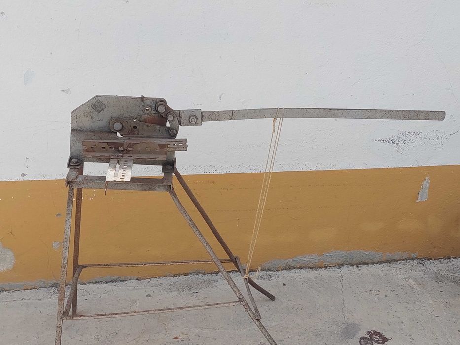 Guilhotina manual
