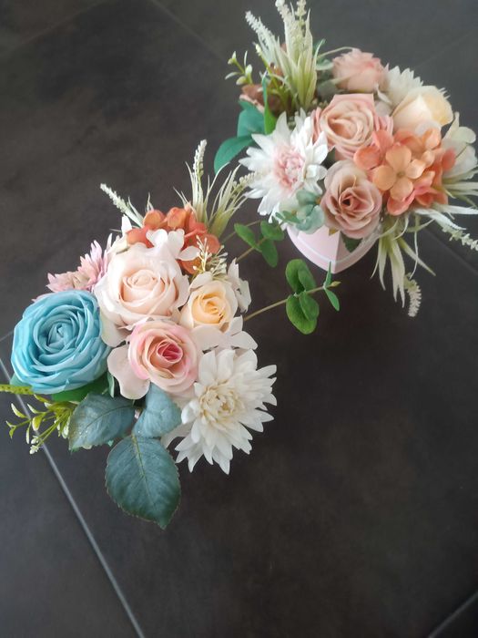 Caixa de flores lindas e cheirosas
