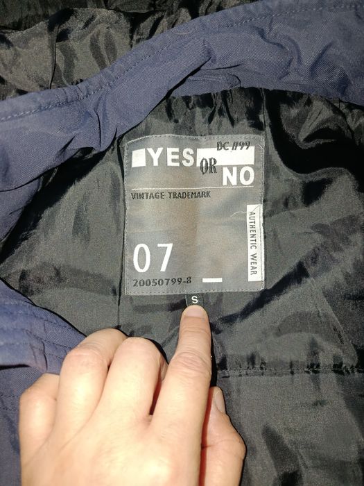 Продам б/в куртку