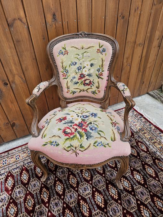 Fotel Ludwik gobelin różowy #1381 Stylowy Węgrów