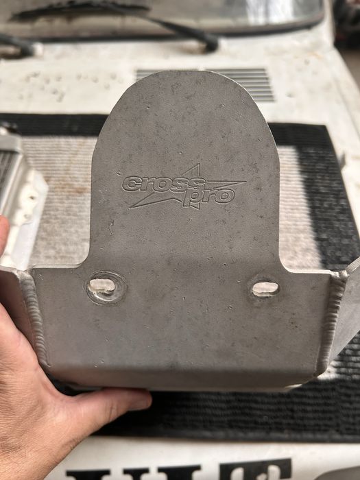 Proteccao motor/carter wr 400