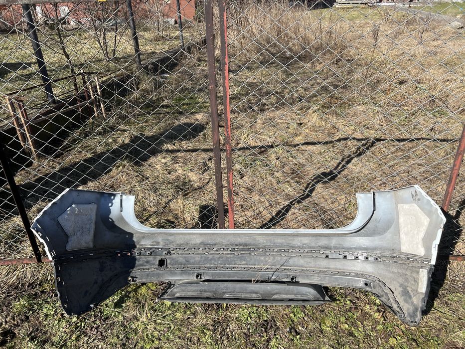 Задній бампер tiguan 2