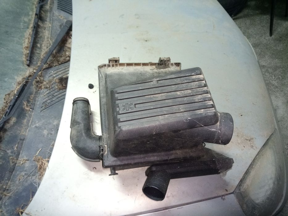 Caixa filtro de ar VW golf 3 (gasolina)