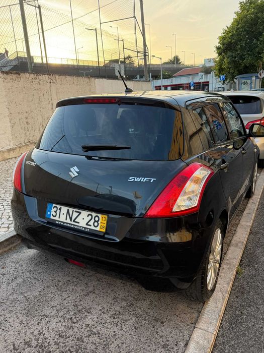 Suzuki Swift 1.3 DDiS 2013 DIESEL Preto