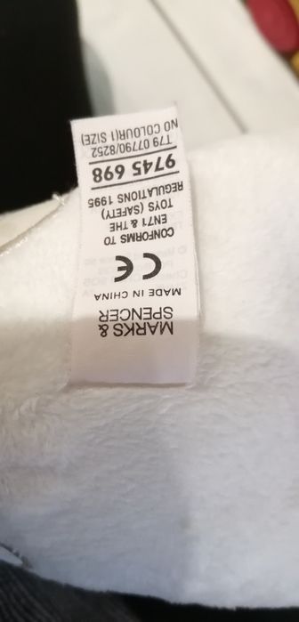 Żyrafa marks&spencer