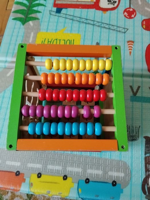 Логічний кубик, бізікуб, іграшка монтесорі