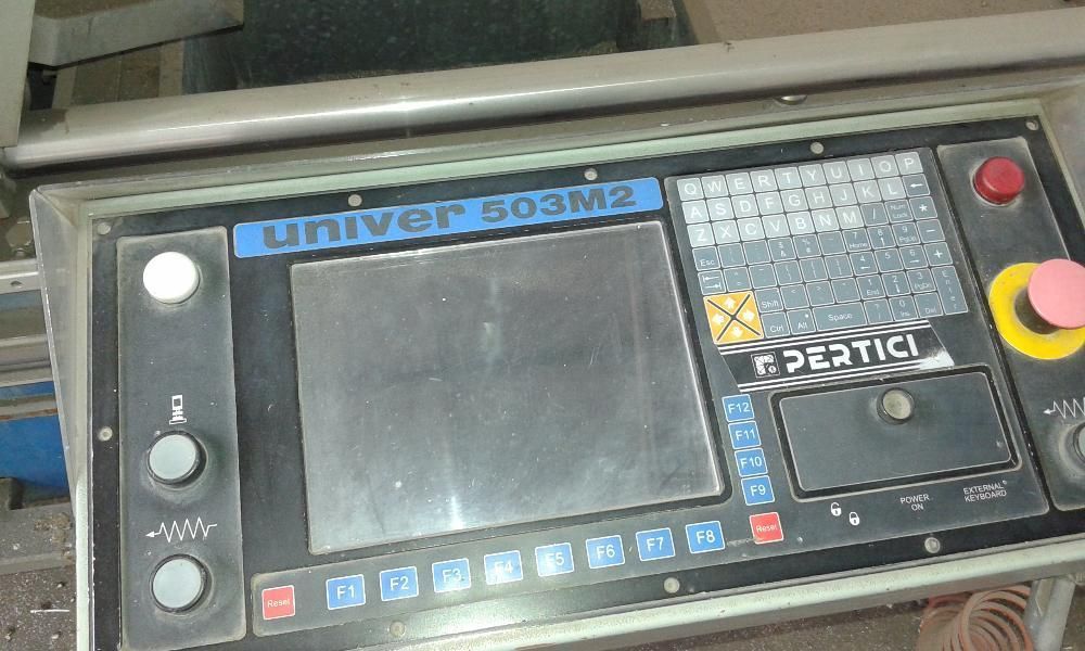 Máquina de corte de alumínio e pvc de duas cabeças PERTICI