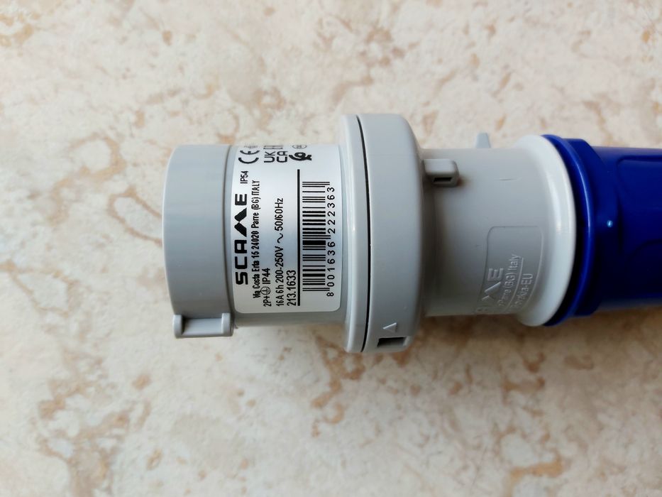 Adaptador ficha azul 16A para32A