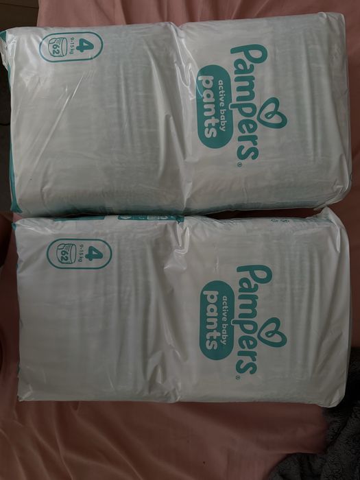 Підзузки-трусики Pampers 4