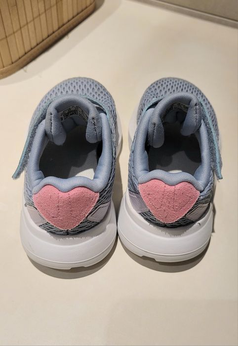Buty Adidas dziecięce rozm. 23