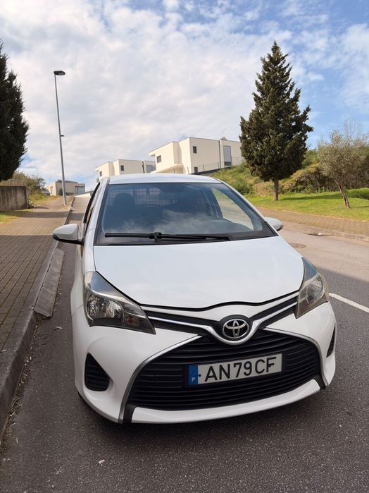 Toyota Yaris 1.4 D-4D 90cv 2015