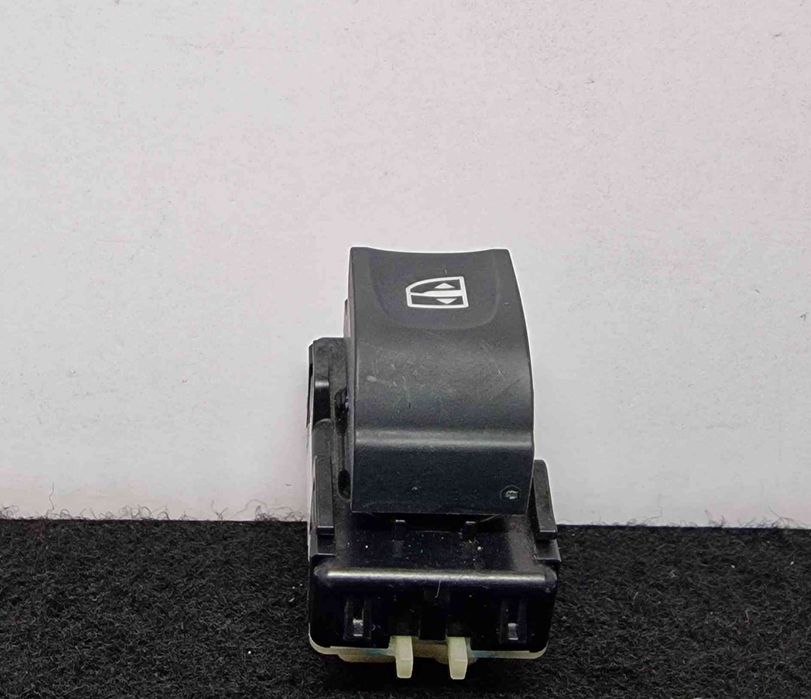 Comando / Botão / Interruptor Vidros Frente Direito 254218614R - RENAULT CLIO IV