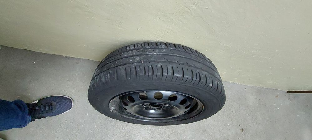 Pneus de inverno com jante Continental 155/65 R14 75T - Peugeot 106