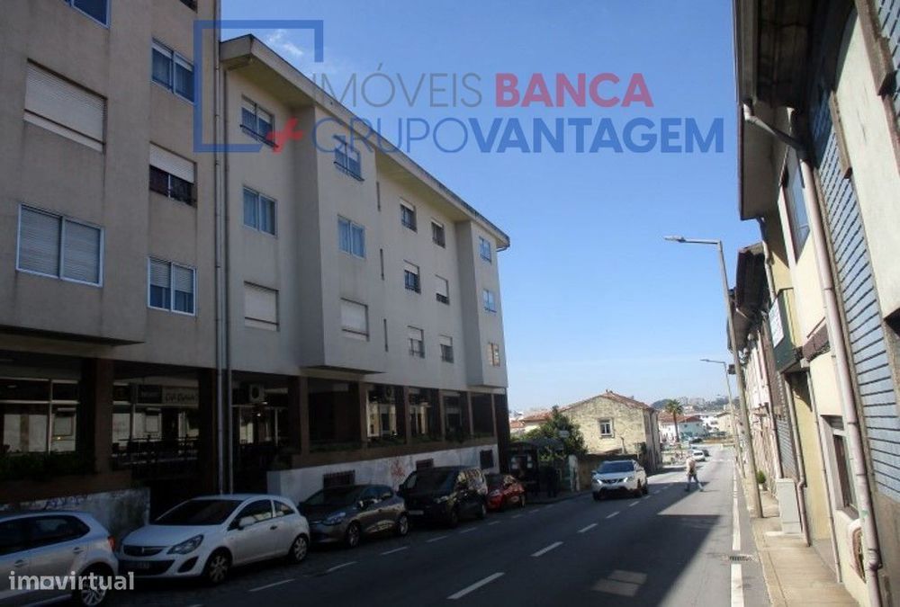 Apartamento, para venda, Gondomar - Rio Tinto — Rio Tinto, Porto