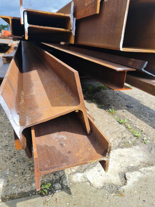 Dwuteownik stalowy kształtownik HEB 600 10,2 m