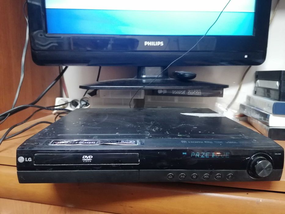 Odtwarzacz CD/DVD Amplituner LG HT805 HDMI/USB