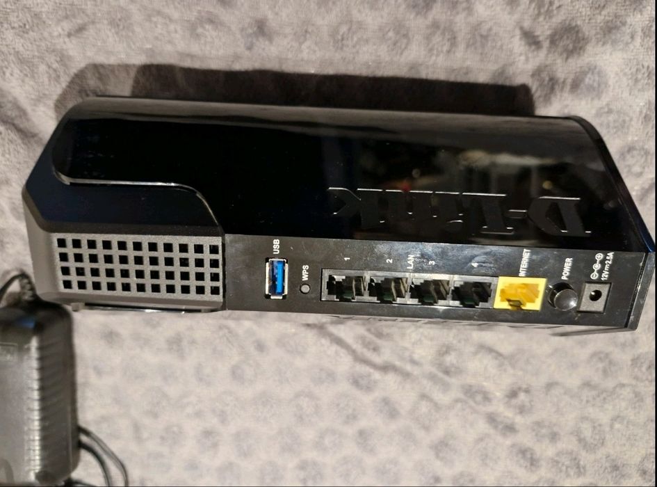 Dlink DIR 868L роутер, маршрутизатор, хороший стан!