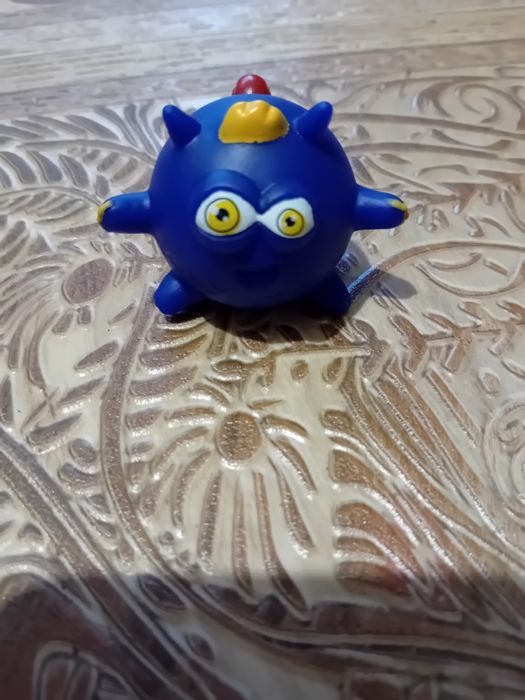 Фігурки равлик Боб.