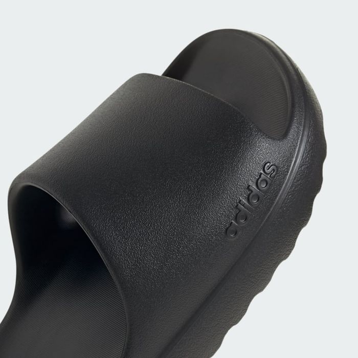 Чоловічі оригінальні тапки adidas LUMIA ADILETTE тапочки шльопанці lumia adilette 22