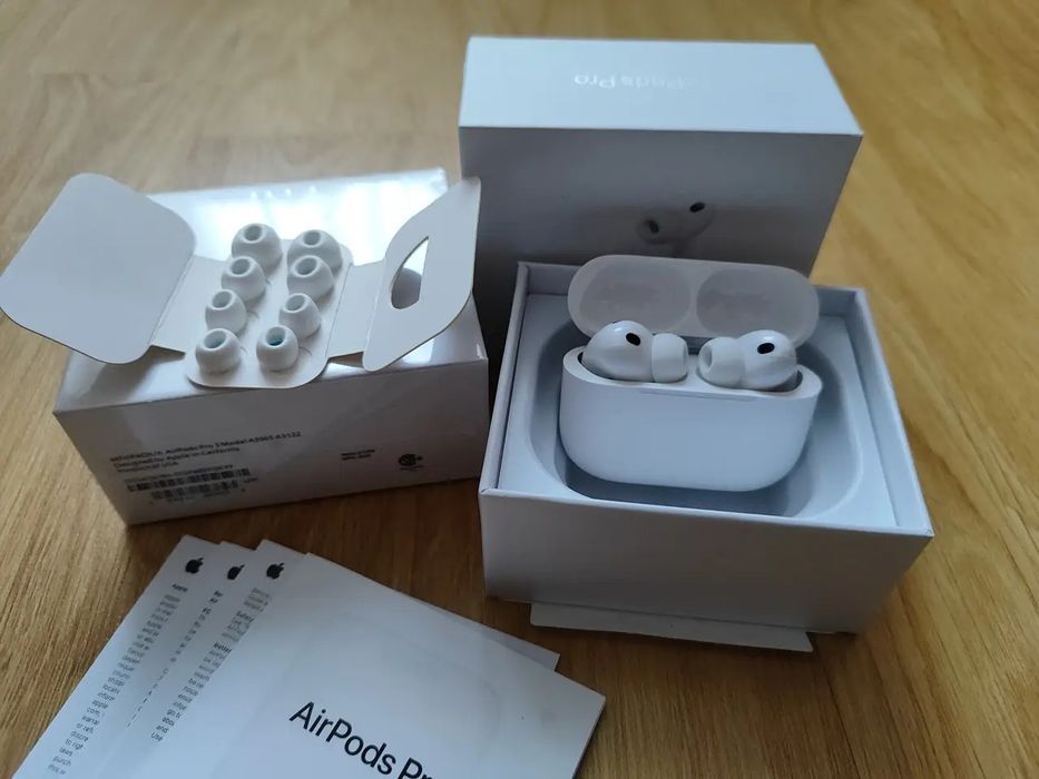 Airpods Pro  3 white