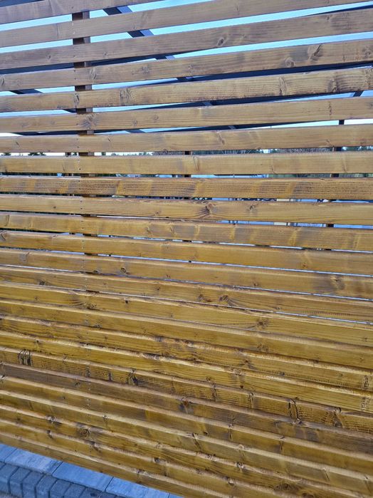 Deska elewacyjna romb świerk 24x68x1100 mm