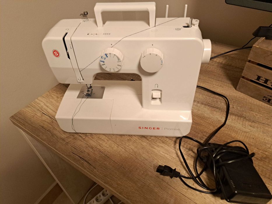 Maquina de costura Singer