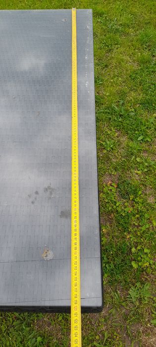 Stół ogrodowy z blatem szklanym