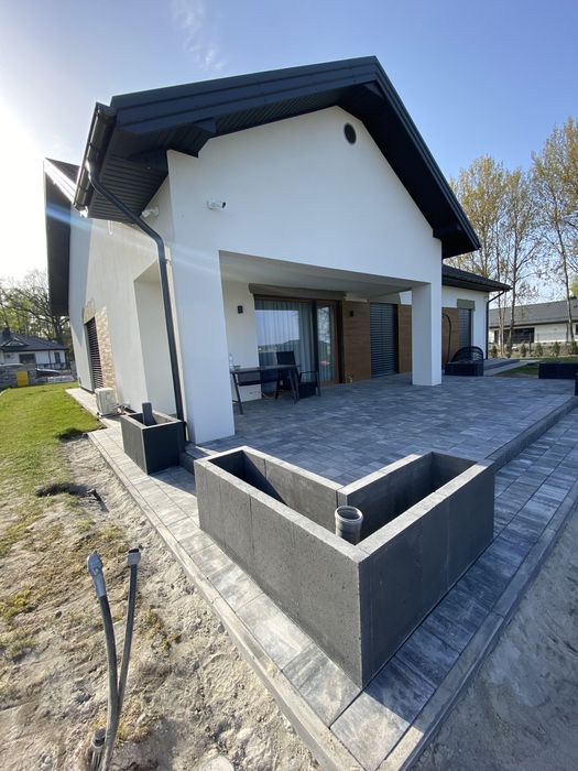 Kompleksowe Usługi Brukarskie Ukladanie kostki brukowej