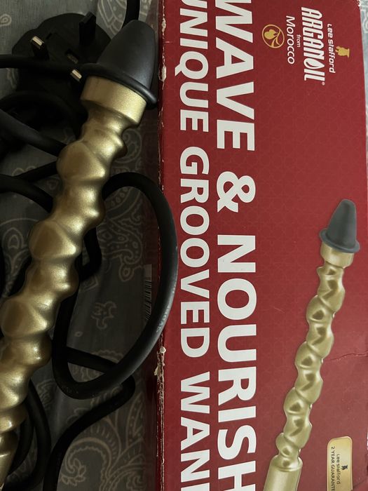 Інструмент для створення локонів