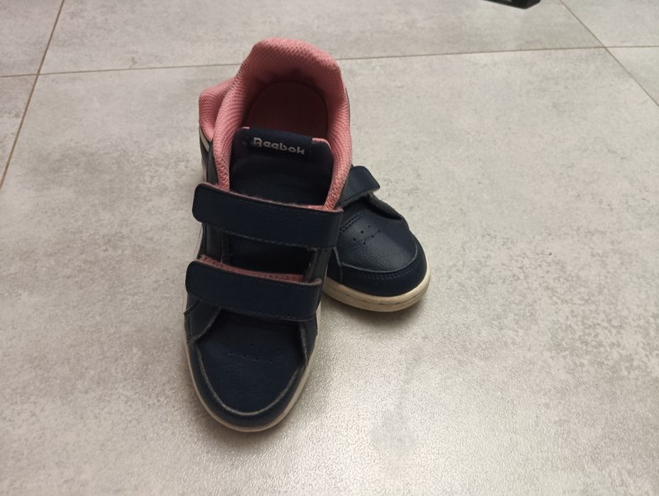Buty sportowe dla dziewczynki