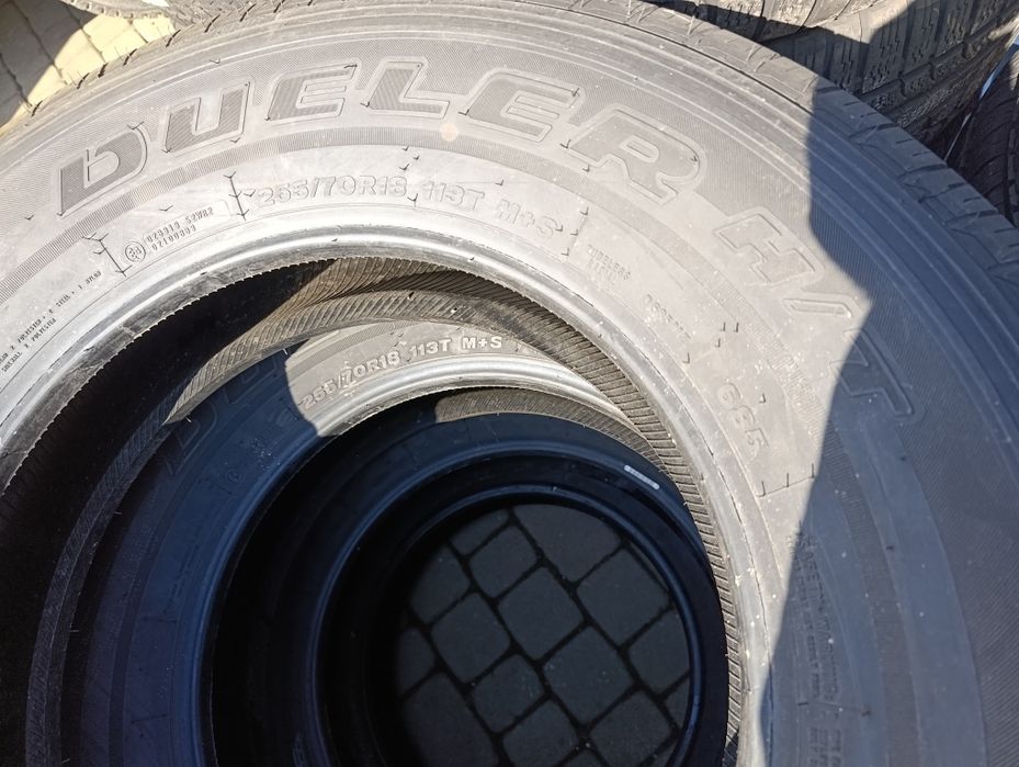 255 70 18 Bridgestone