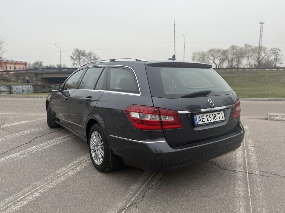 Mercedes E 212 универсал