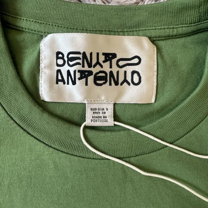 Zara X Bad Bunny Benito Antonio T-Shirt Verde Cropped Fit - NOVA Tamanho S