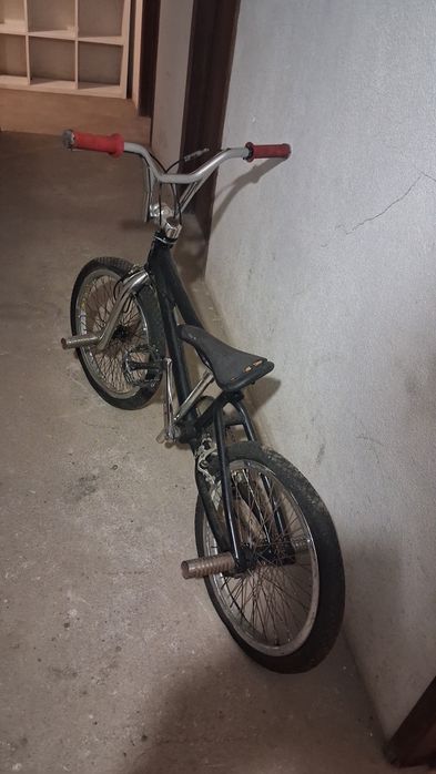 Bicicleta  BMX GT