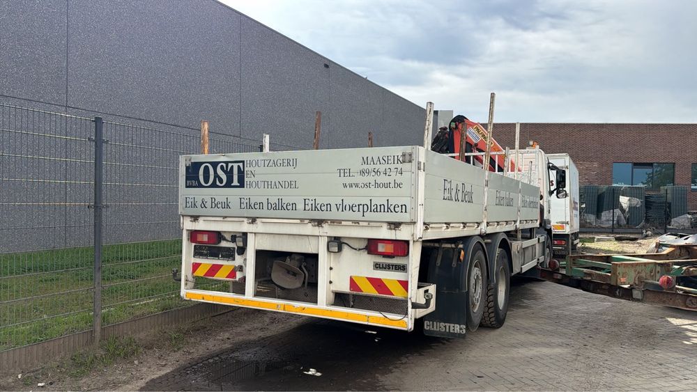 Volvo FM380 Estrado e Grua 16M
