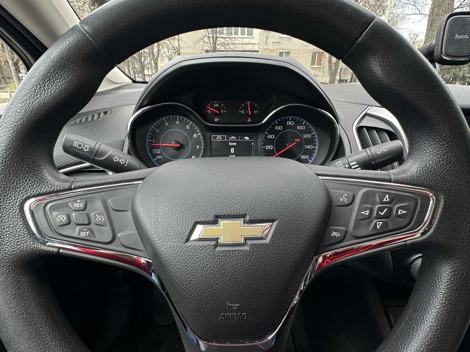 Продам Chevrolet Cruze 2017 года выпуска.