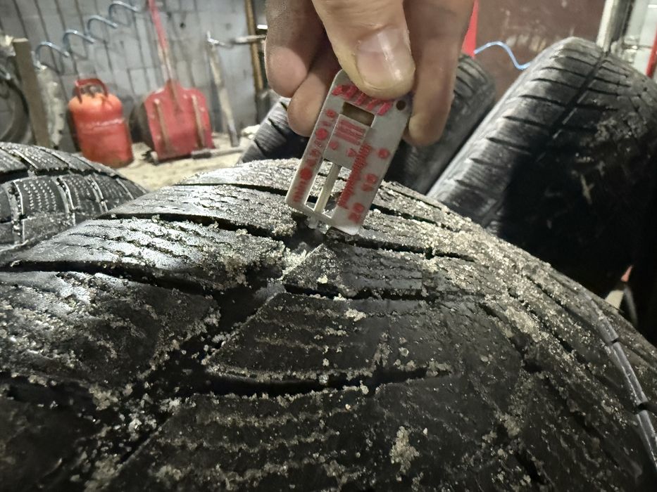 Шини 265-65-R17 , Good Year Ultra Grip Ice