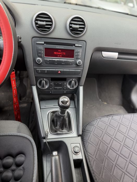 Audi A3 1.6 TDI 105 cv NACIONAL