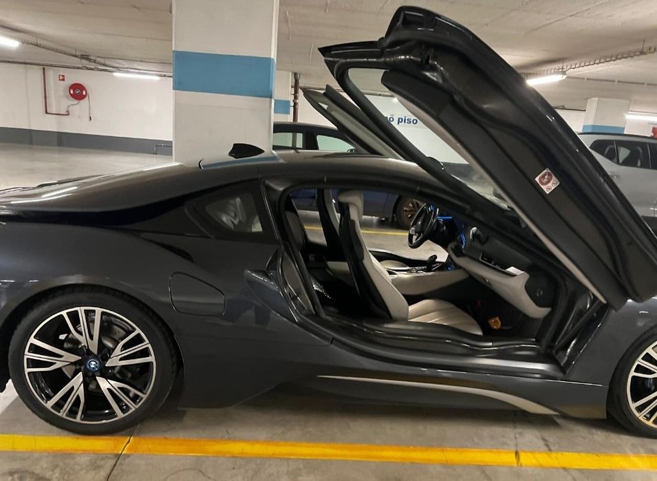 BMW I8 como novo Full Extras