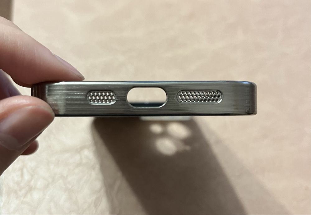 Чехол на айфон 13-14