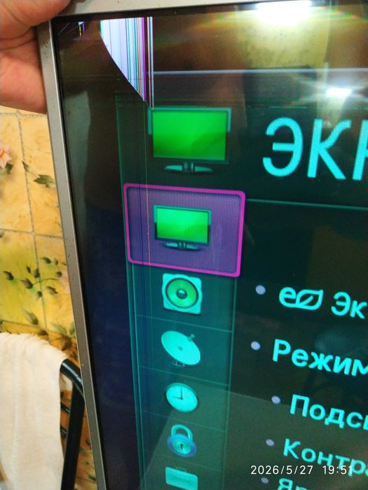 Телевизор LG 42LB580V на запчасти