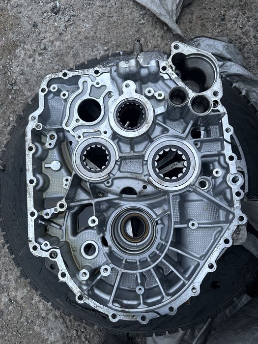 0GC301107 картер коробки dq 381 dsg