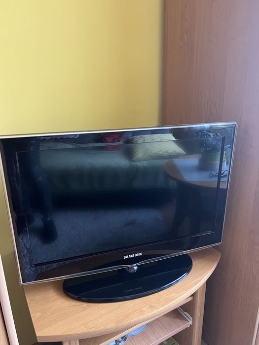 Telewizor 26 Cali Samsung